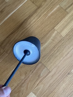Tischlampe led mit verschd. Farben – usb c ladbar