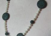 Perlen-Lavakete, Longkette, sportlich, chic und elegant