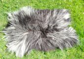 Flauschiges Schaffell Heidschnucke – Teppiche/Dekoration